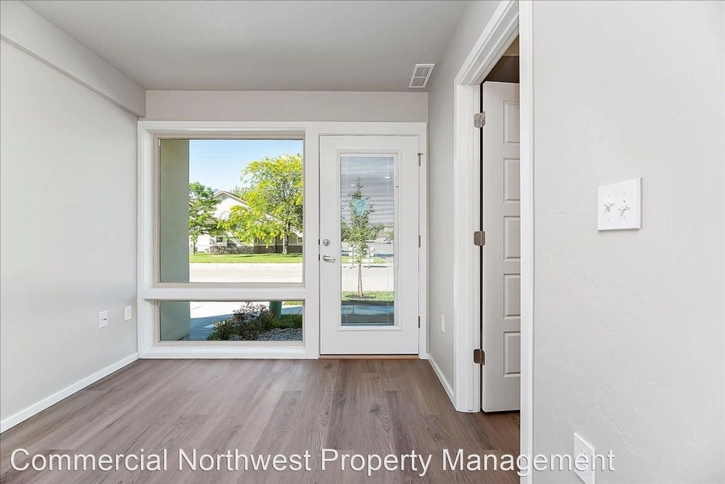 4800 N Field Street - Photo 15