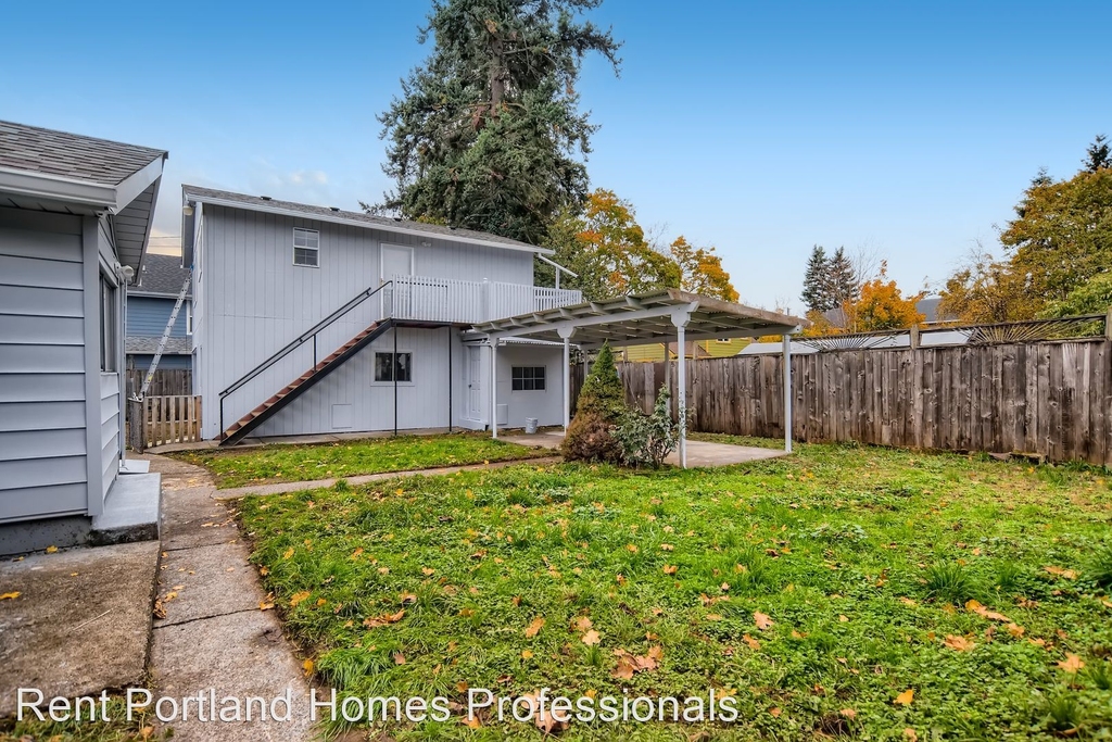 7307 Se 76th Ave - Photo 17