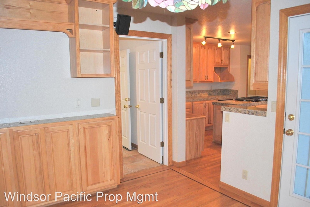 1261 Lawrence Road - Photo 23