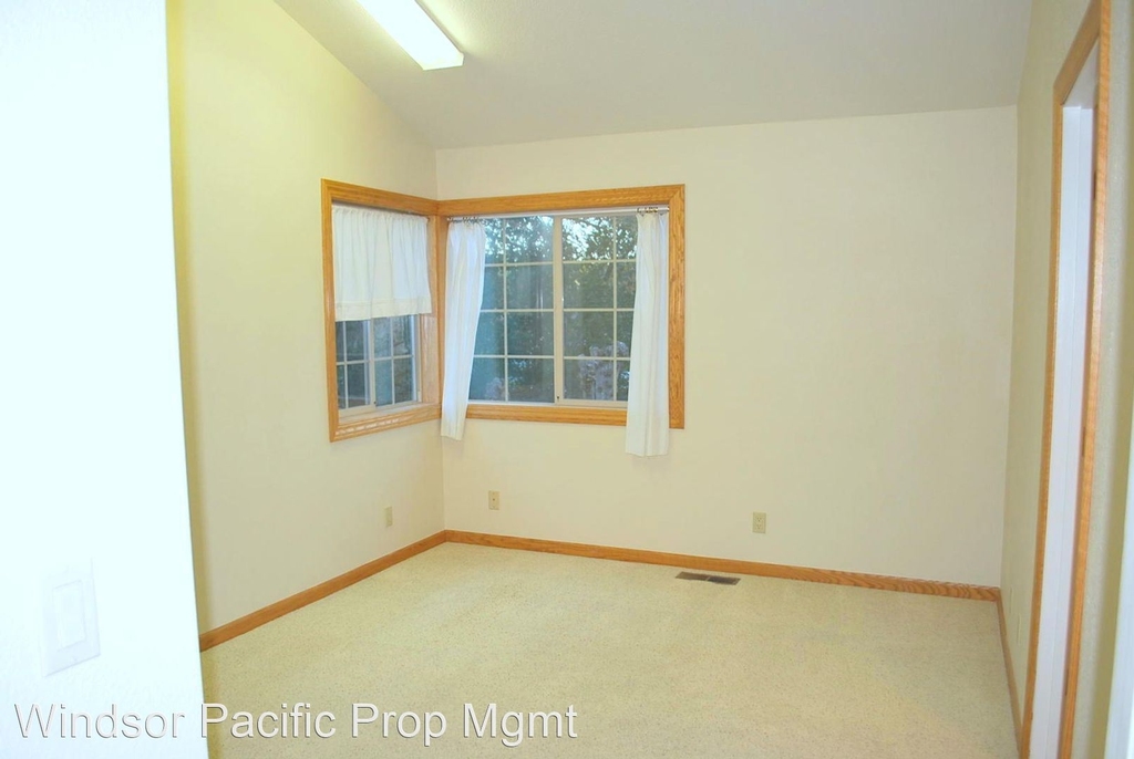 1261 Lawrence Road - Photo 26