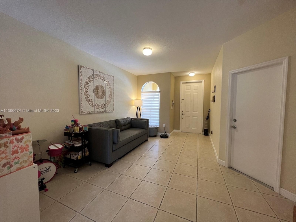 15058 Sw 9th Way - Photo 8