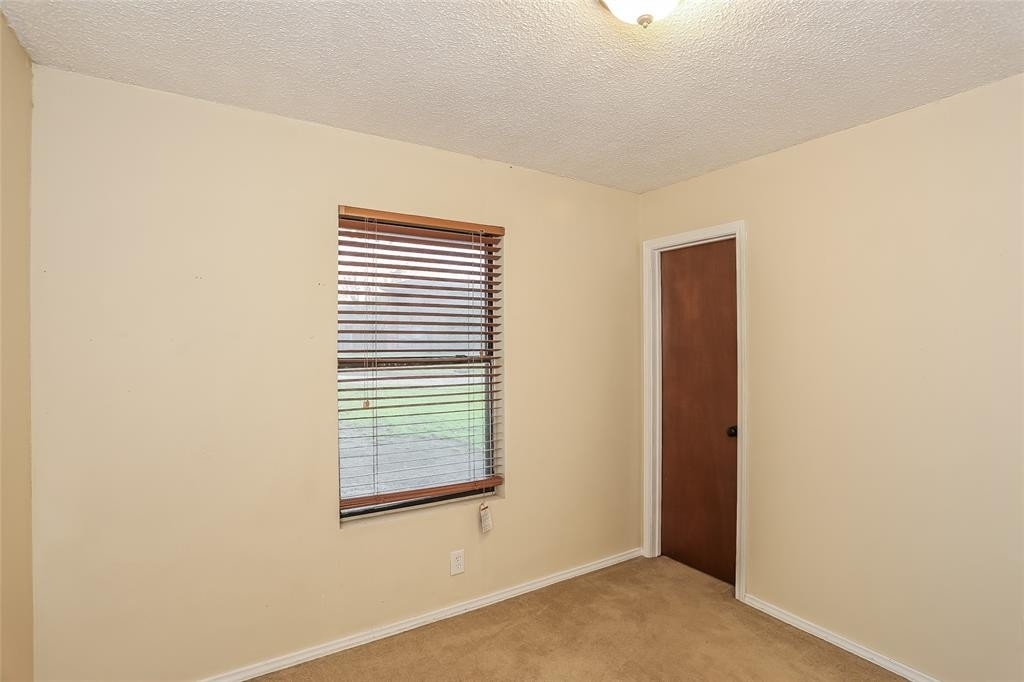5300 Stagetrail Drive - Photo 11