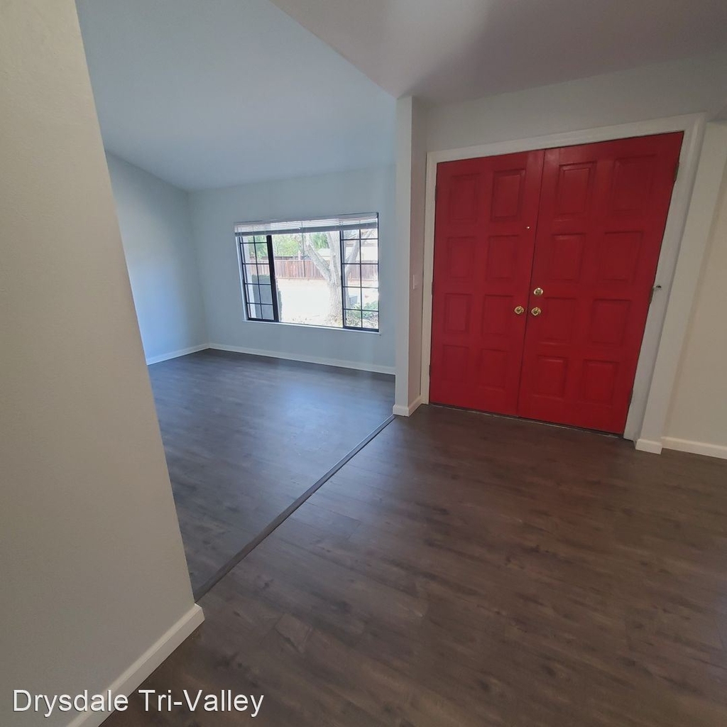 1863 Yolanda Circle - Photo 7