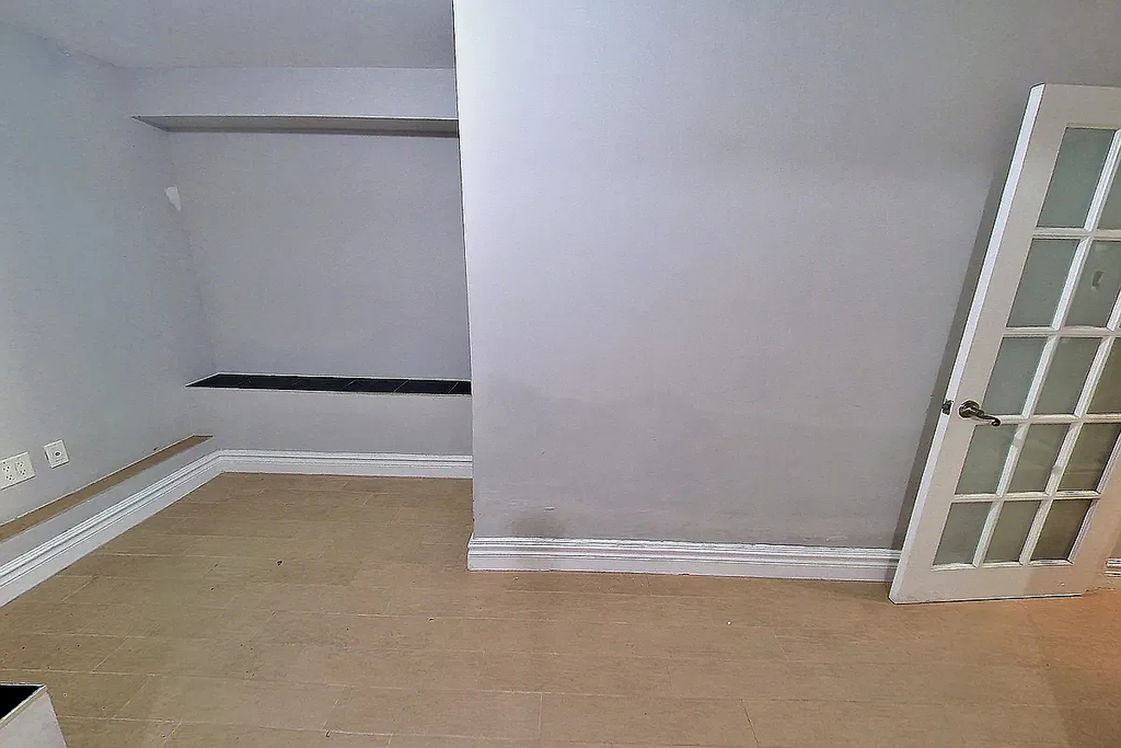 330 East 100th Street - Photo 4