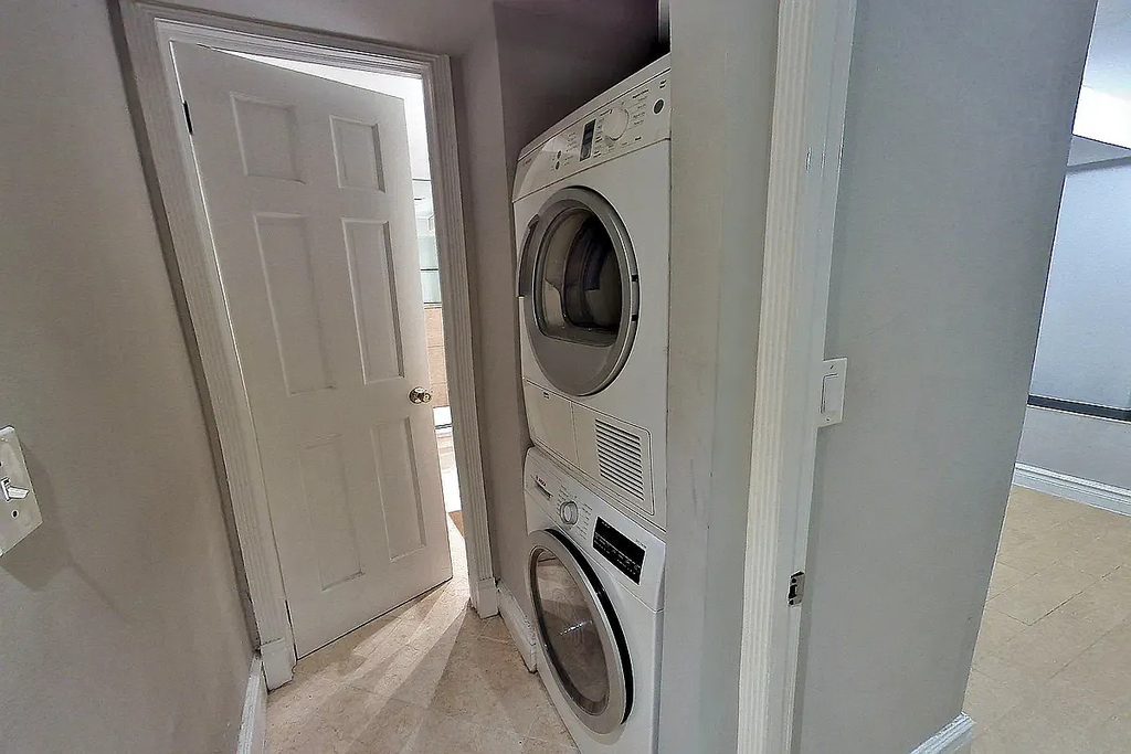 330 East 100th Street - Photo 3