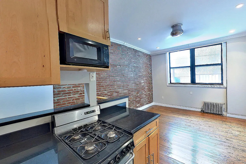 330 East 100th Street - Photo 0