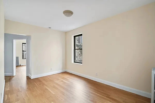 West 11th & 7th Ave - Photo 2