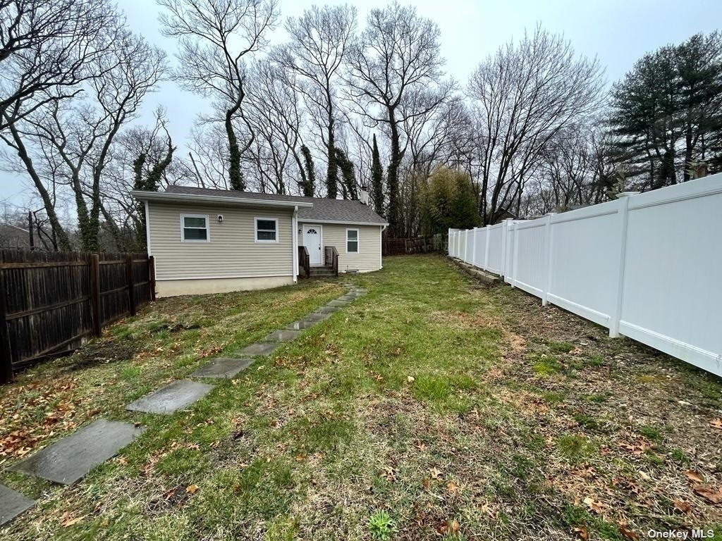 284 Echo Avenue - Photo 1