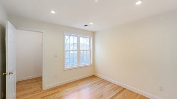 2 Manchester Place - Photo 8