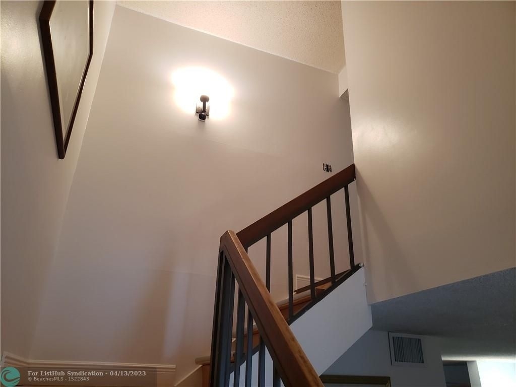 1520 Hammock Ln - Photo 16