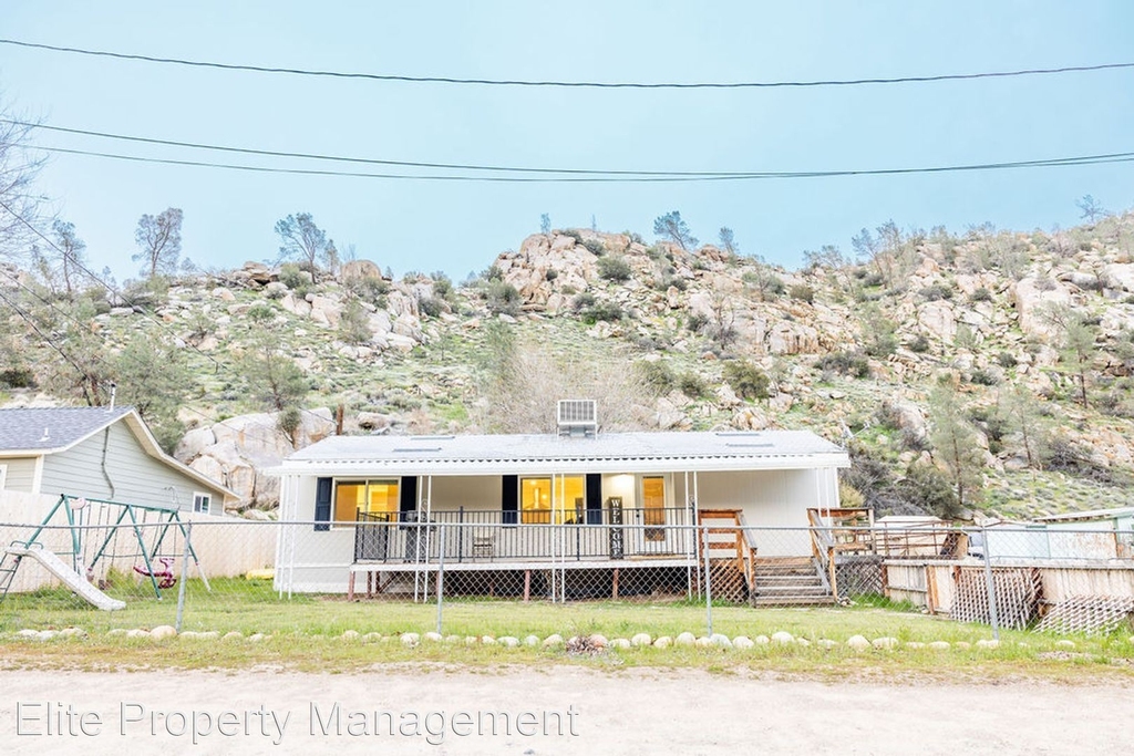 11940 Sierra Way - 11940sw - Photo 1