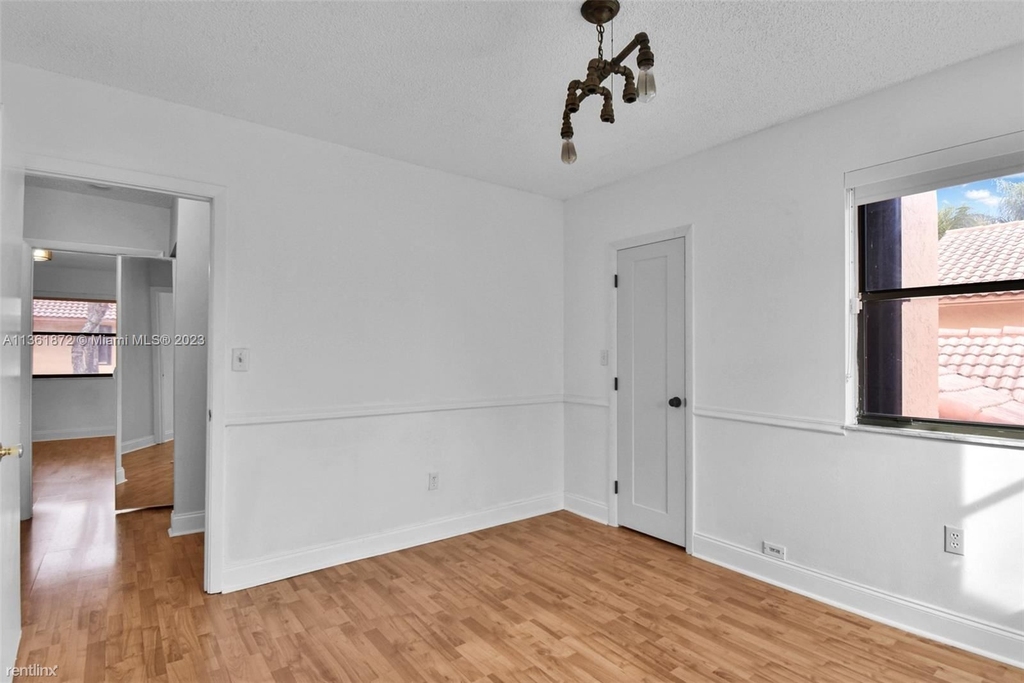 11243 Sw 9th Ct - Photo 31