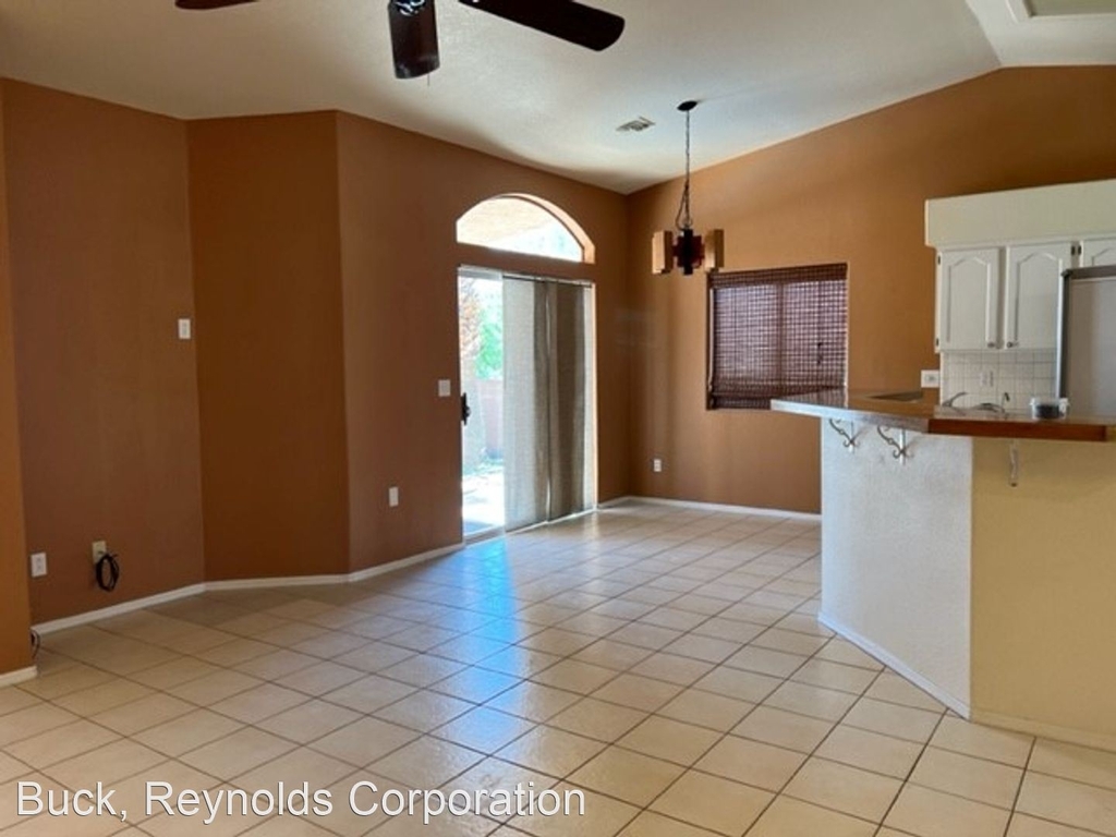 2192 Sierra Santiago - Photo 6