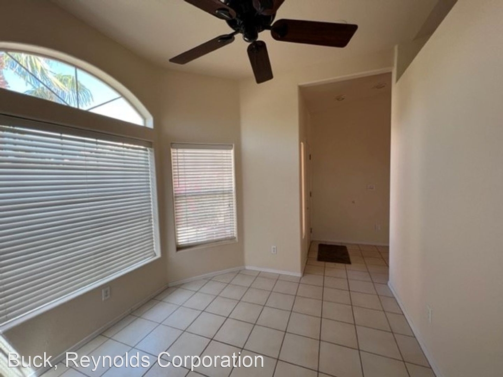 2192 Sierra Santiago - Photo 15