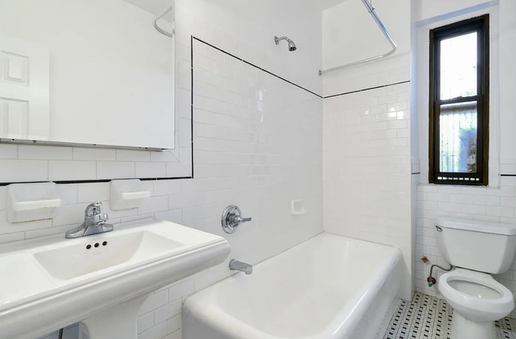 west 10th street - Photo 6