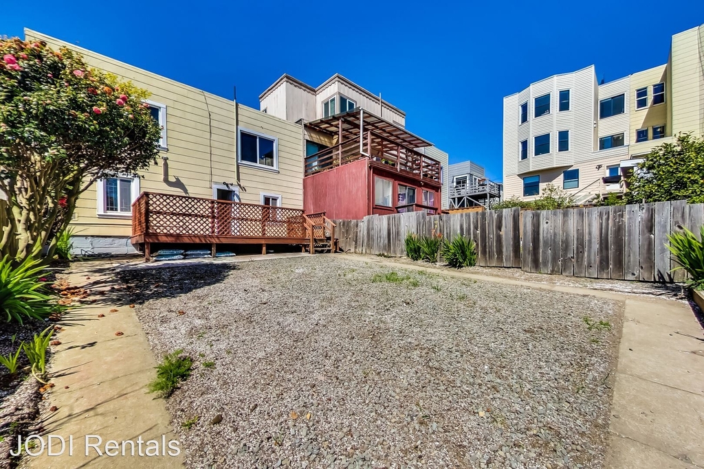 524 39th Ave - Photo 44