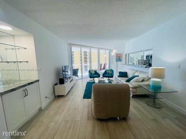 16425 Collins Ave Apt 1912 - Photo 6