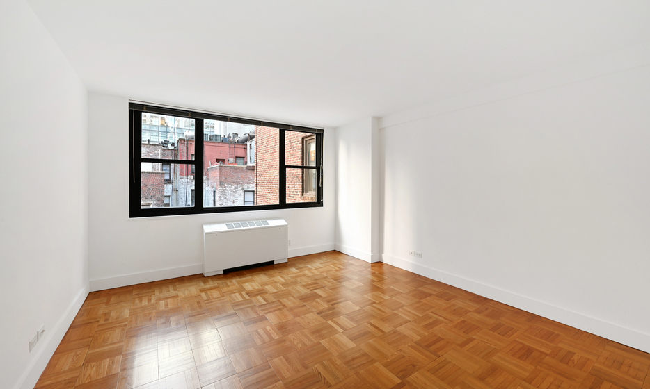 West 57 Street - Photo 2