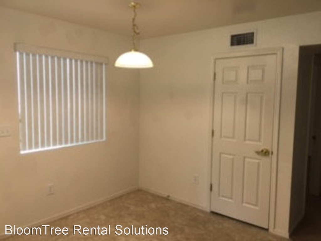 229 S Penn Avenue - Photo 10