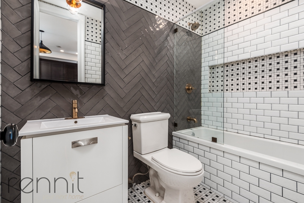 1028 Madison Street - Photo 9