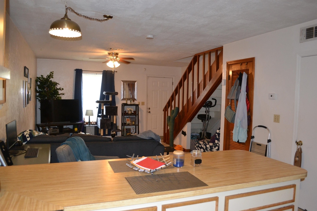 1290 High Road - Photo 5