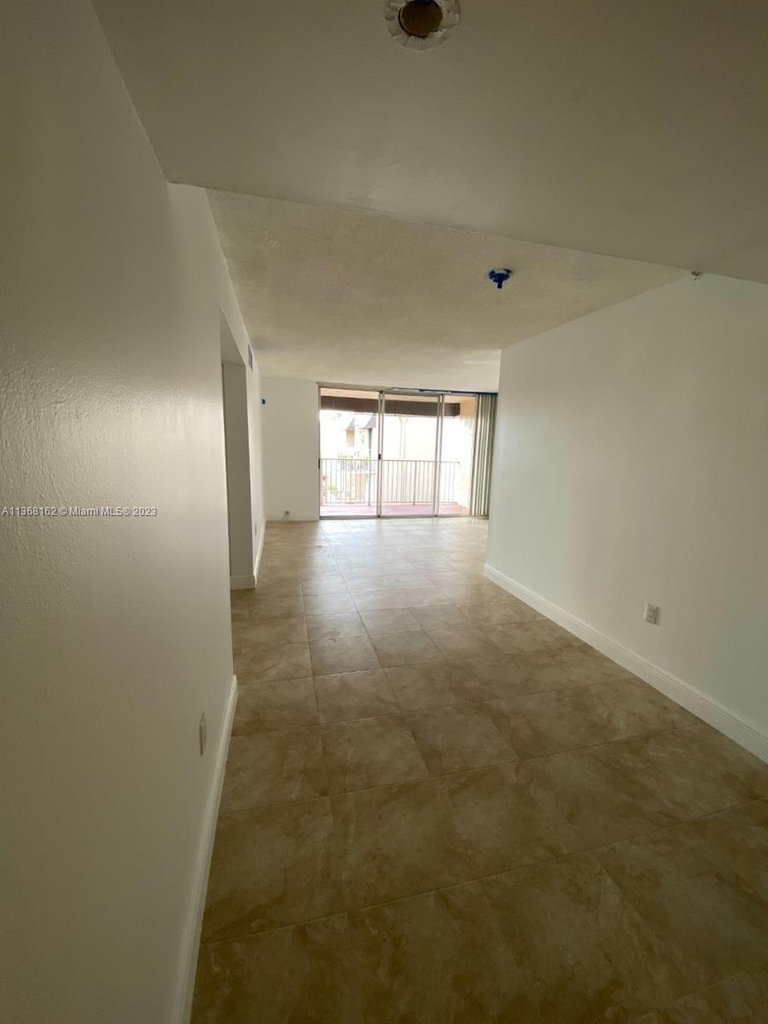 10801 Sw 109th Ct - Photo 8