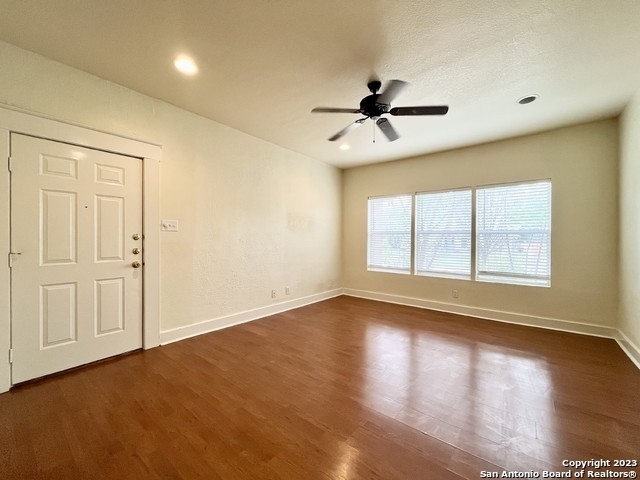 1535 W Woodlawn Ave - Photo 5