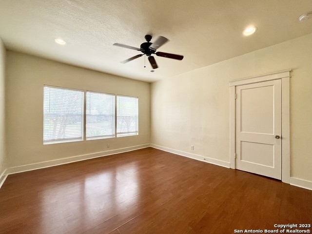 1535 W Woodlawn Ave - Photo 2