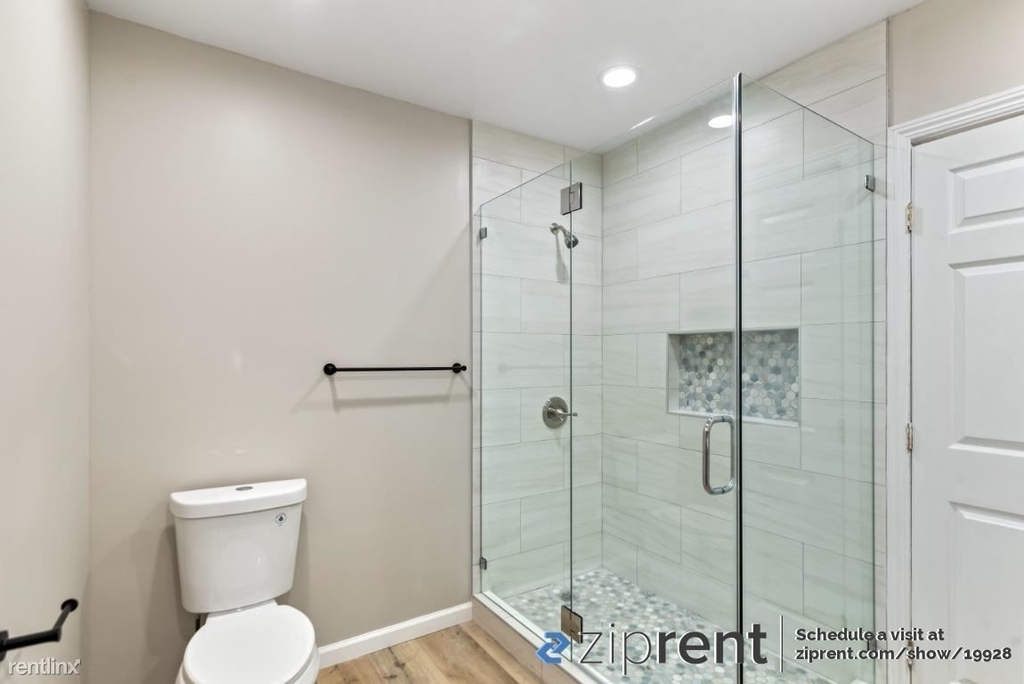 364 N 10th St - Main - Photo 16