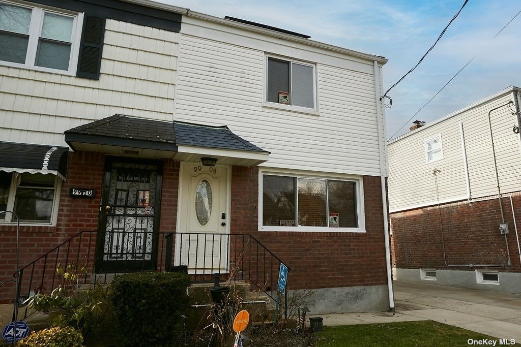 99-08 199th Street - Photo 22