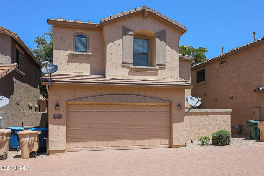 3676 W Muirfield Court - Photo 1