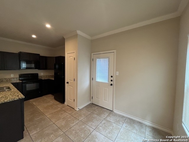 7003 Donovan Way - Photo 6