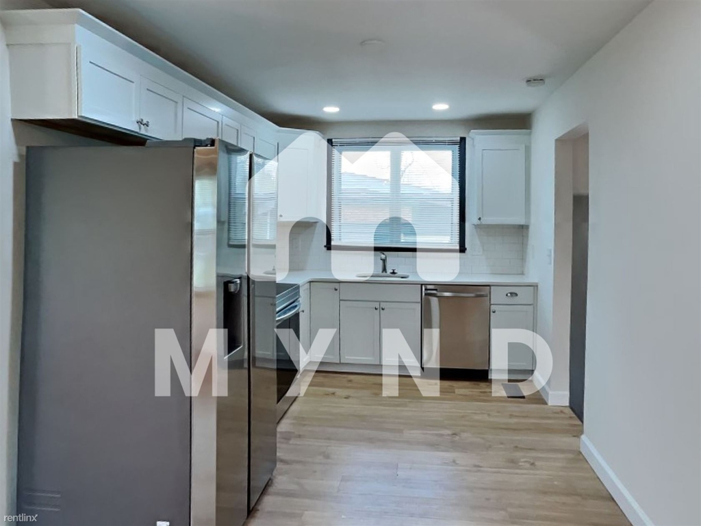 352 Melpar Dr - Photo 4