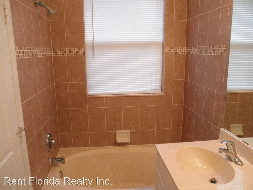 909 Pipers Cay Drive - Photo 6