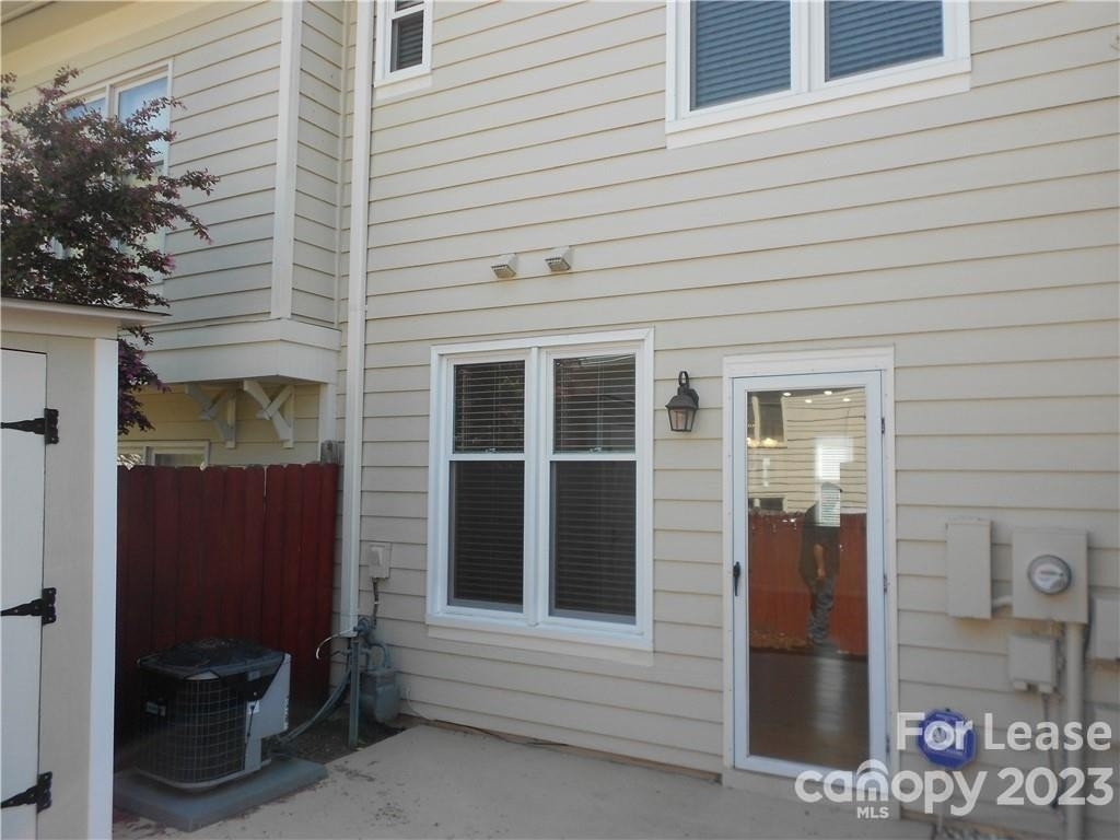 2545 Dilworth Heights Lane - Photo 1