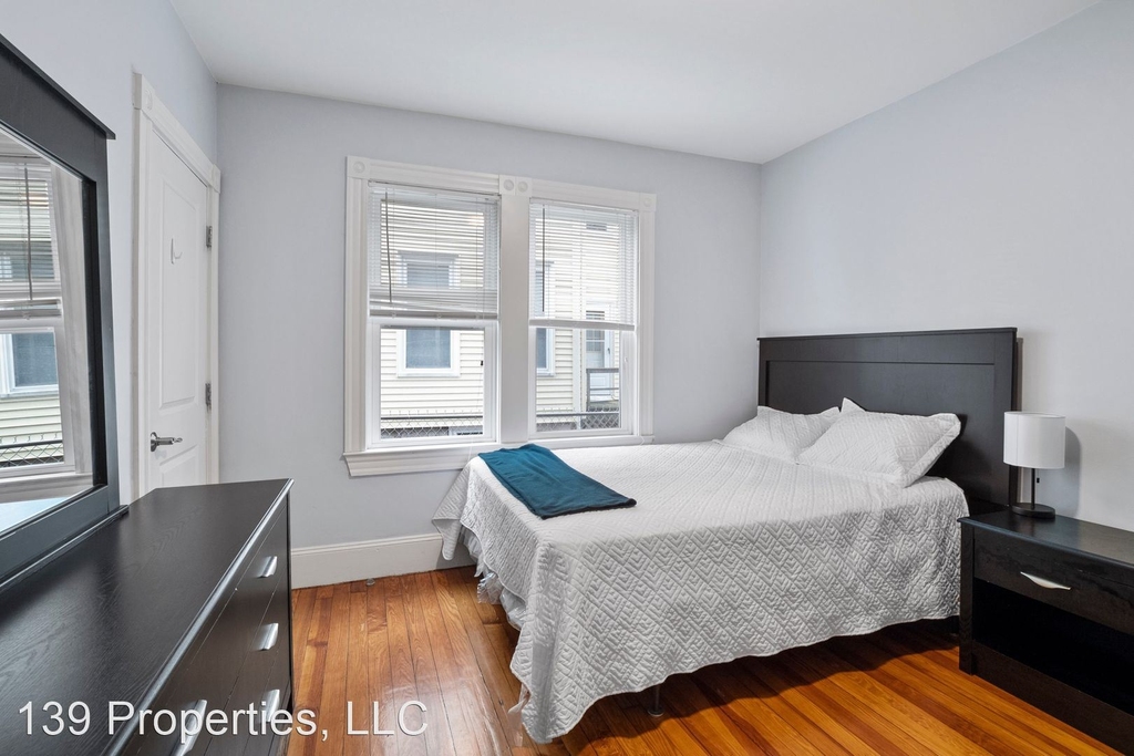 139 Adams Street - Photo 1