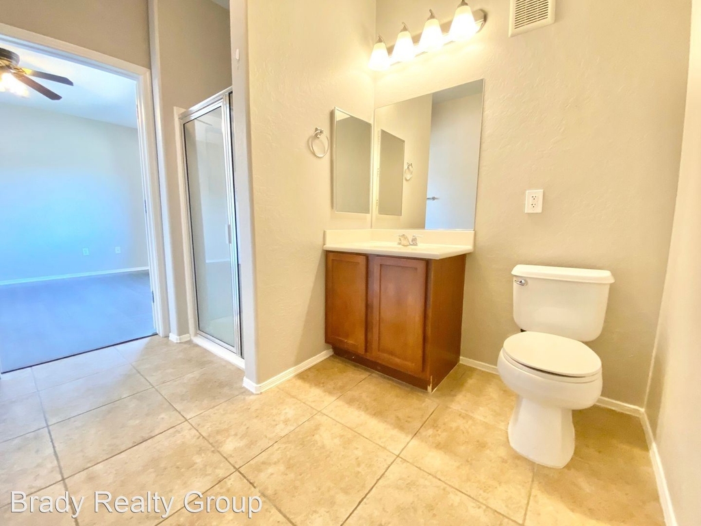 6868 Sky Pointe Drive #1035 - Photo 19