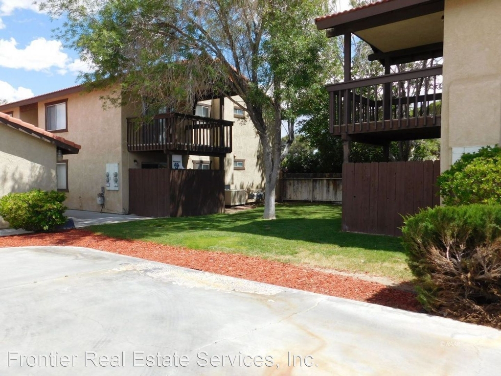 1319 El Prado Street - Photo 9