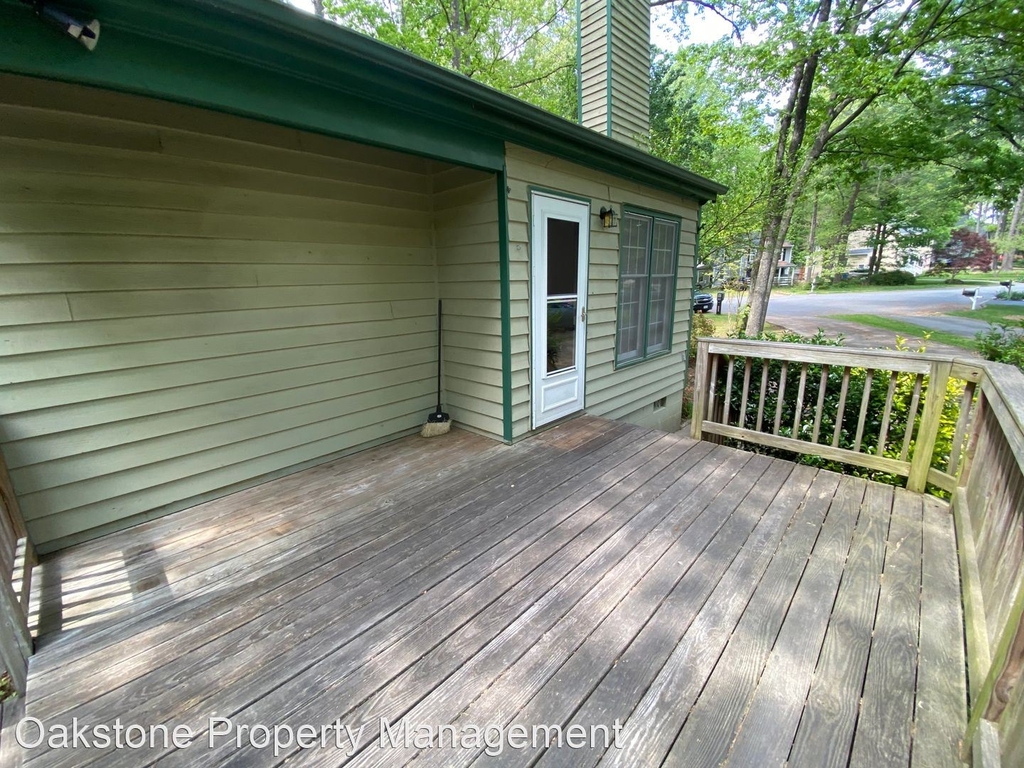 10211 Swinging Bridge Dr - Photo 7