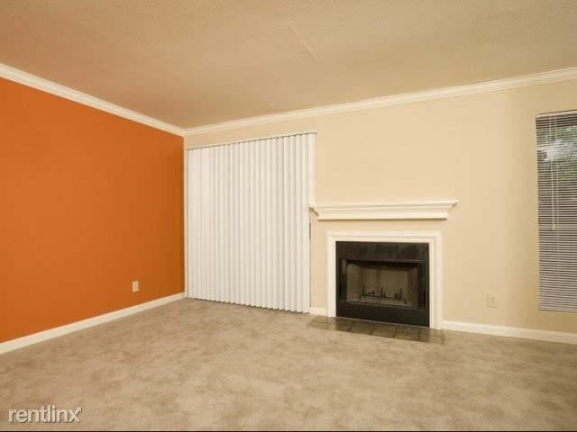 9940 Richmond Ave - Photo 12