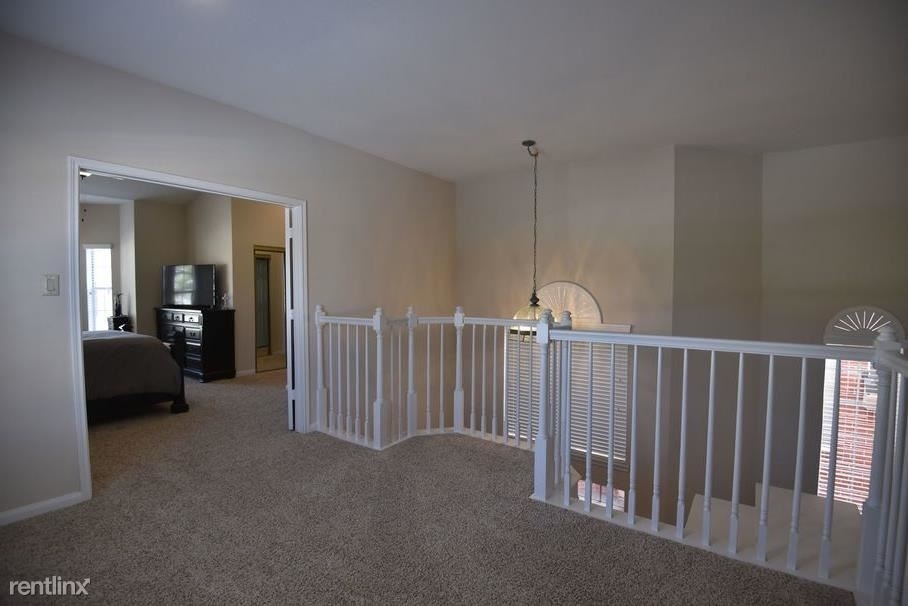 2380 Bering Dr - Photo 6