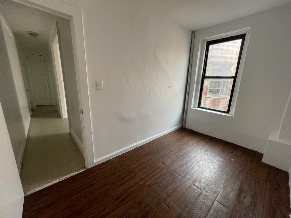 2705 Morris Avenue - Photo 7