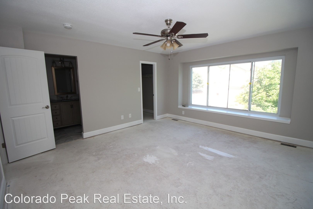 2729 Front Royal Dr - Photo 26