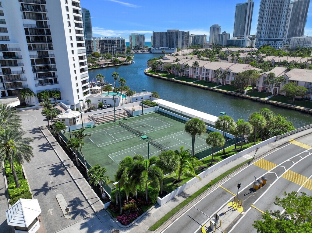 300 Three Islands Boulevard - Photo 41