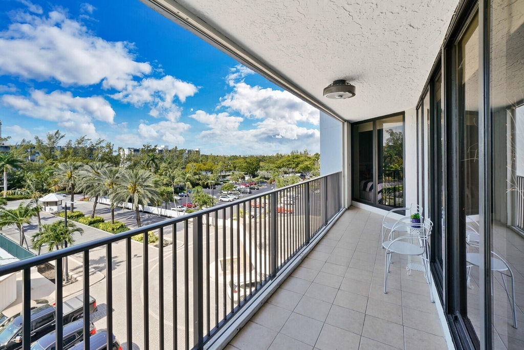 300 Three Islands Boulevard - Photo 16