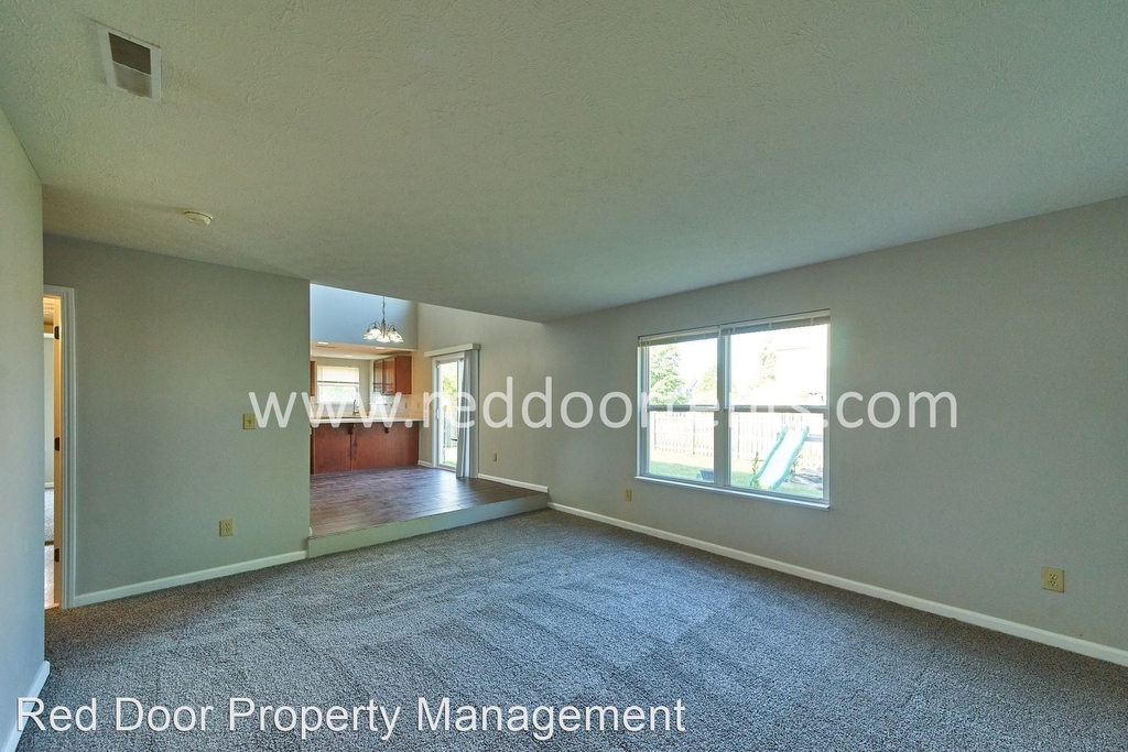 12994 Quarterback Lane - Photo 5