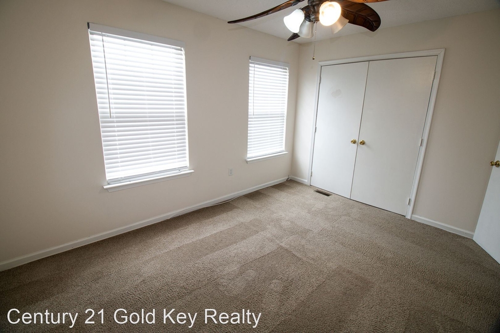 114 Gateway Drive Unit 009 - Photo 12