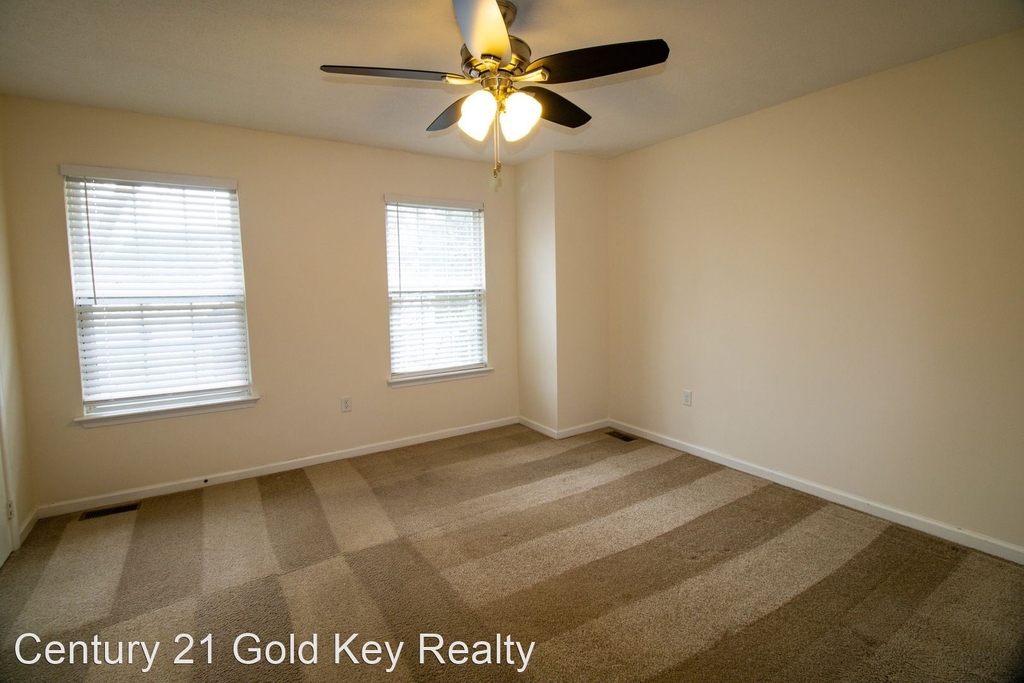 114 Gateway Drive Unit 009 - Photo 16