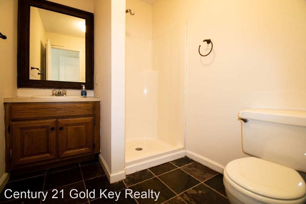 114 Gateway Drive Unit 009 - Photo 14