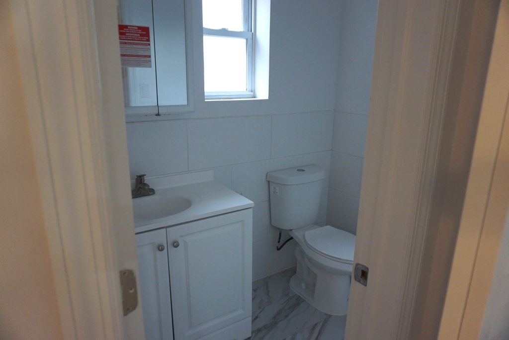 171 Miller Avenue - Photo 6